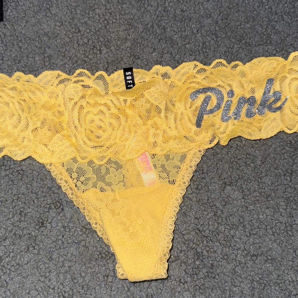Aerie and Victorias Secret panty bundle - Picture 3 of 7